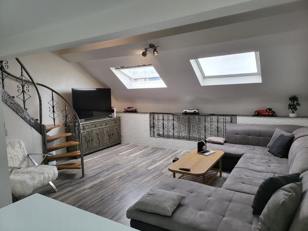Duplex Elegant Situe A 1min De La Gare Du Nord Appartement Bruxelles